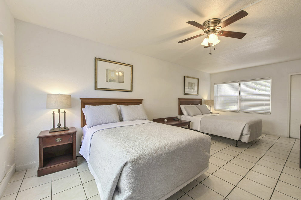 Sea Beach Plaza Fort Lauderdale Exterior photo