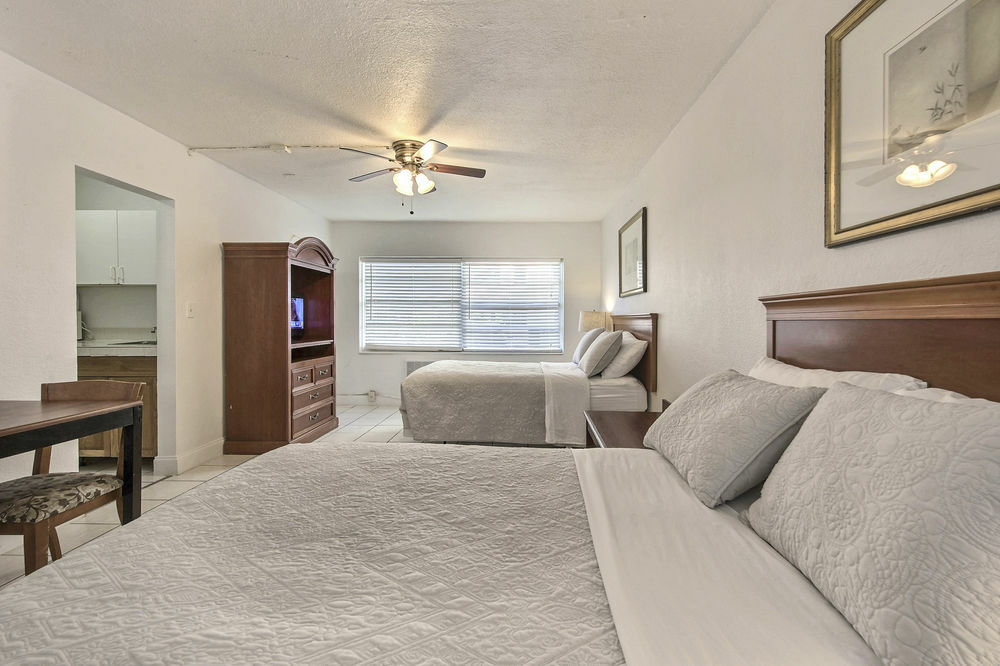 Sea Beach Plaza Fort Lauderdale Exterior photo